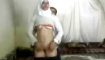 Francés booty-penetrar va chat en vivo erotico puño profundo divertido