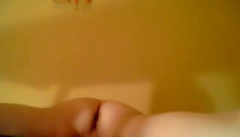 Enorme bbw videos ereoticos culo masterbating en sofá dos