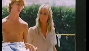 Rubia videos heroticos delgada con chico de ébano fornido softcore