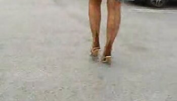 Chica tetona en medias de red videos eroticos hub rojas follada en el coño afeitado